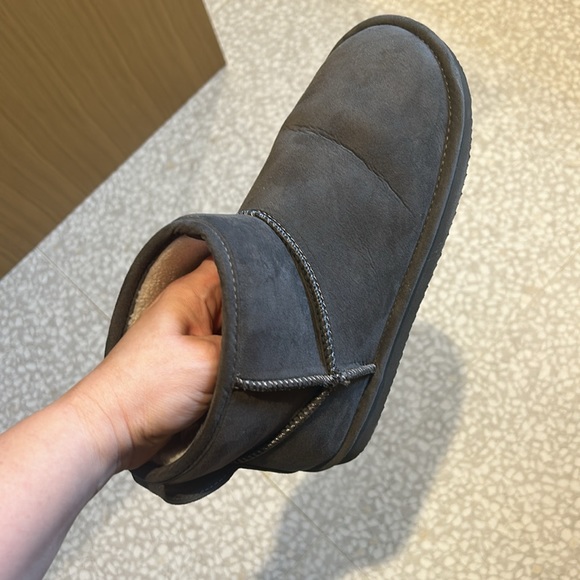 H&M Slip-on Suede Boots - Picture 6 of 6